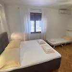 2 Apartment